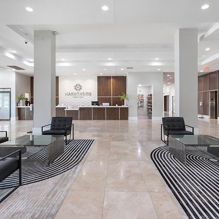 Harborside Hotel Оксон-Хилл Экстерьер фото
